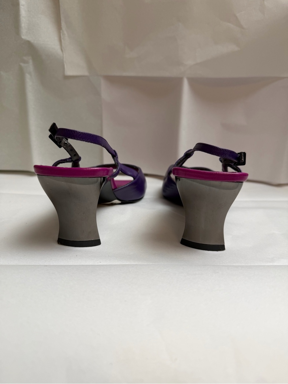 Bruno Magli Purple Leather Slingback Sandals with Fuchsia Insole - Picture 4 of 5
